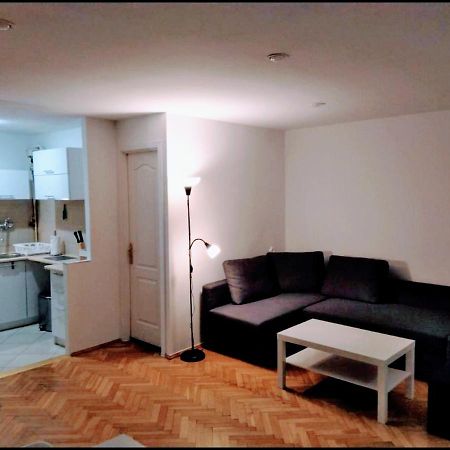 Apartament Zielona Wierzba Blisko Sky Tower Apartment Wroclaw Exterior photo