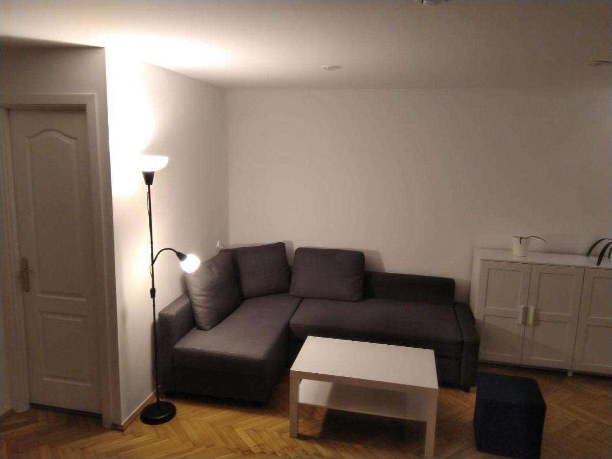 Apartament Zielona Wierzba Blisko Sky Tower Apartment Wroclaw Exterior photo