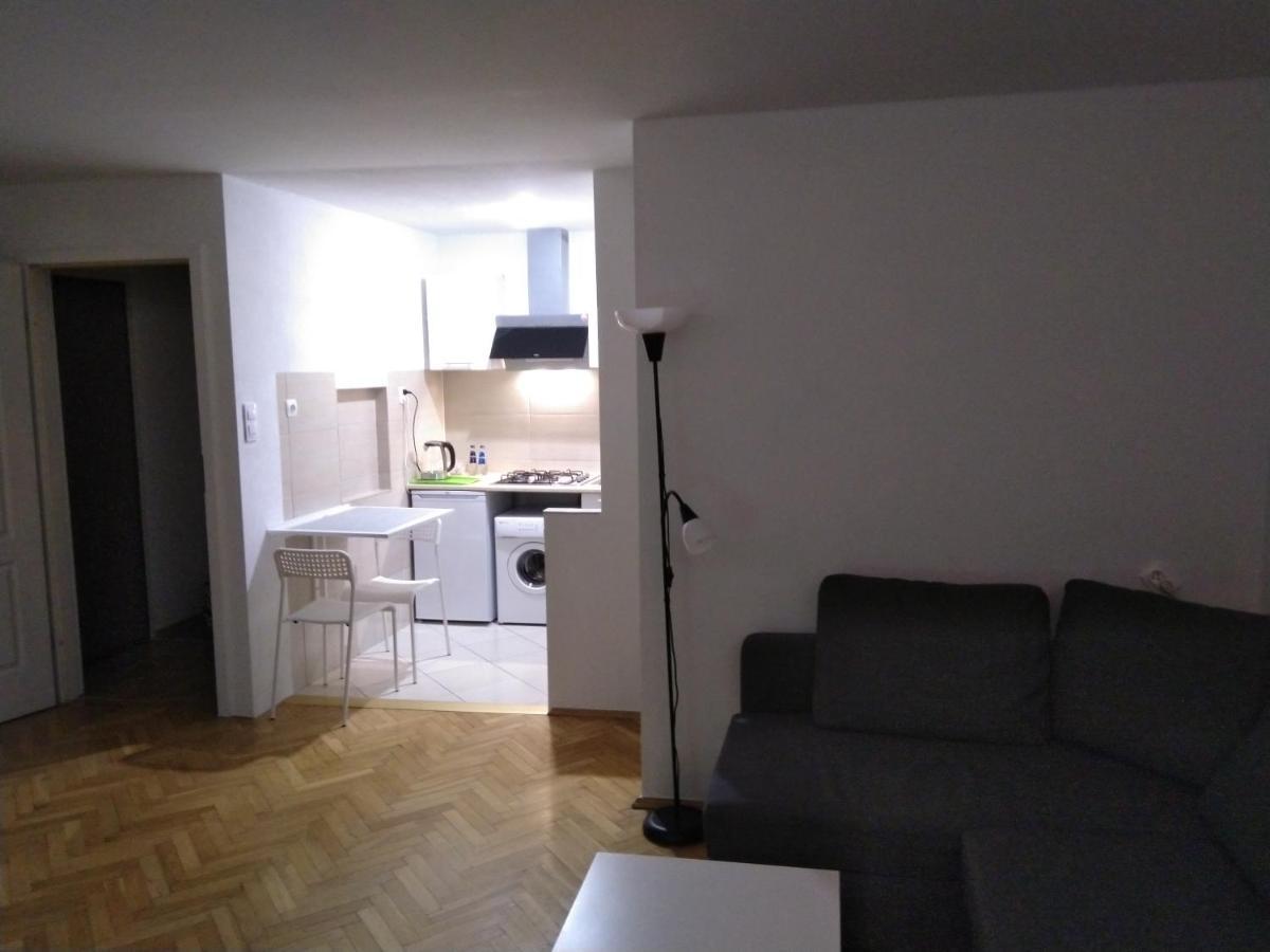 Apartament Zielona Wierzba Blisko Sky Tower Apartment Wroclaw Exterior photo