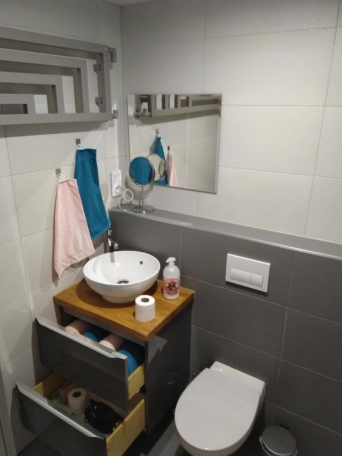 Apartament Zielona Wierzba Blisko Sky Tower Apartment Wroclaw Exterior photo