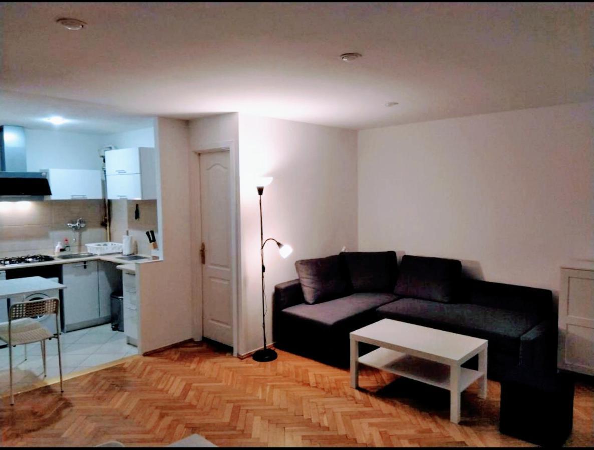 Apartament Zielona Wierzba Blisko Sky Tower Apartment Wroclaw Exterior photo